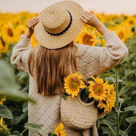 دانلود آهنگ ترکی کامیله نبیوا بو وفاسیز دونیادا سن اول وفالیم منیم دانلود آهنگ ترکی کامیله نبیوا بو وفاسیز دونیادا سن اول وفالیم منیم