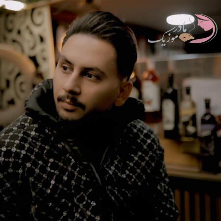 دانلود آهنگ ترکی بابک قربانی سنسیز